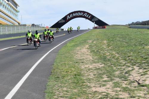 Bikes on Conrod Straight, Mt Panorama 23-10-18