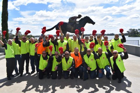 Whole crew with Black Caviar 27-10-18